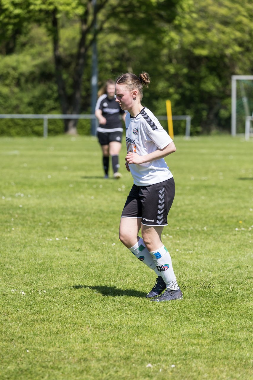 Bild 131 - F SV Henstedt Ulzburg - SV Fortuna Boesdorf : Ergebnis: 3:1